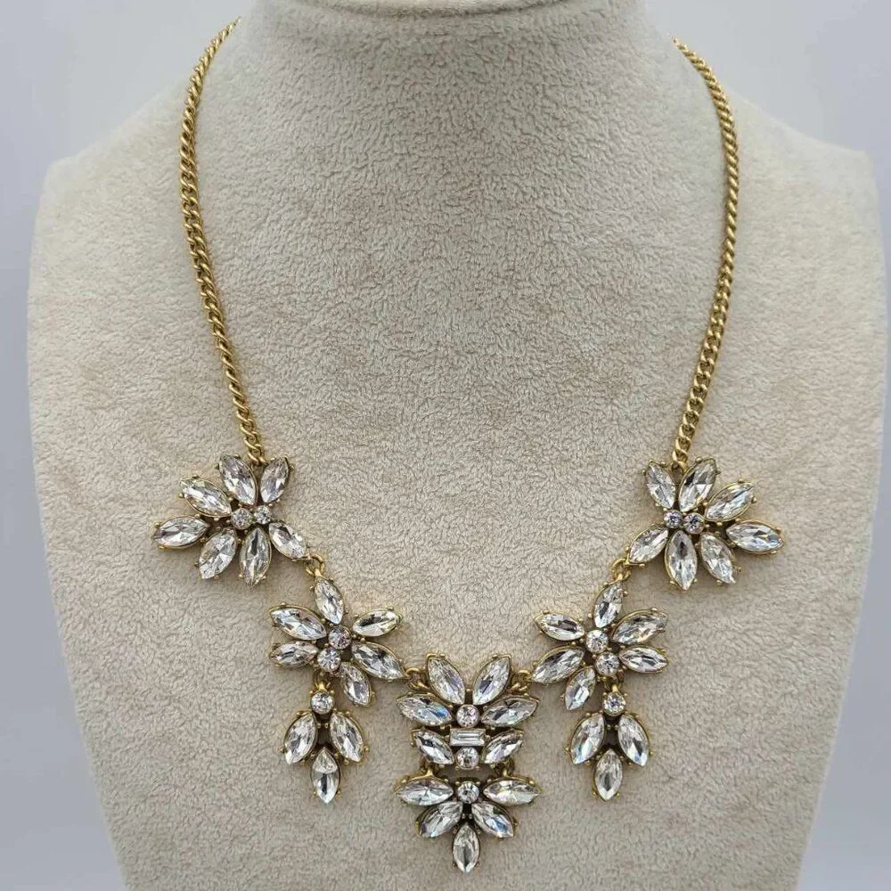 J Crew Factory Clear Crystal Gold Tone Statement Necklace NWT! NEW!